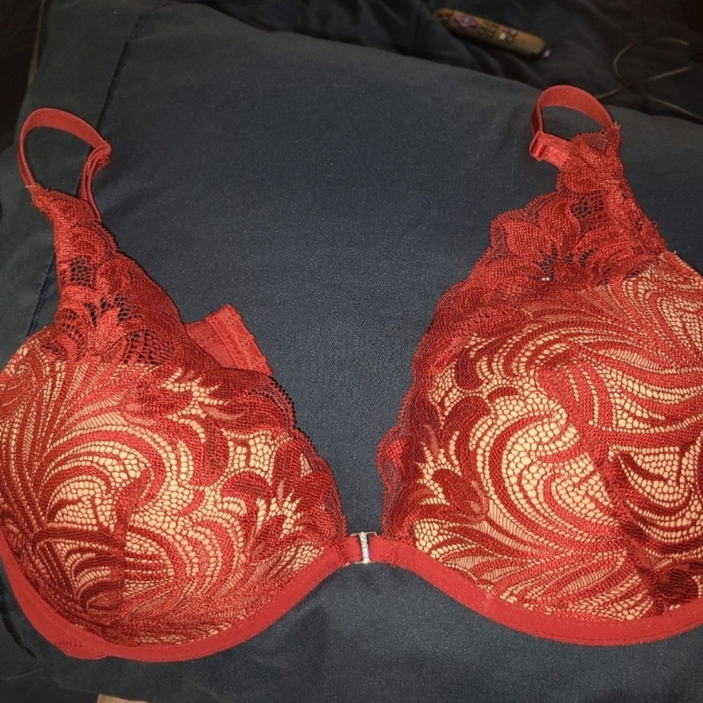 36D Plunge Push- Up ADOREME